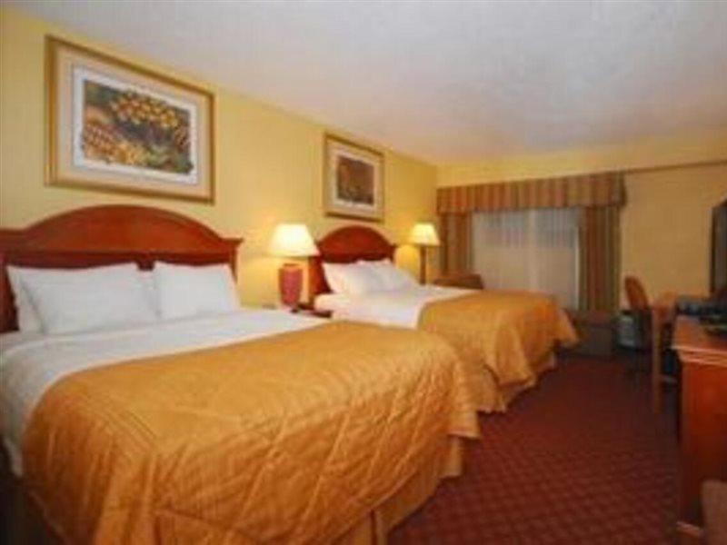 Quality Inn Cookeville Exterior photo